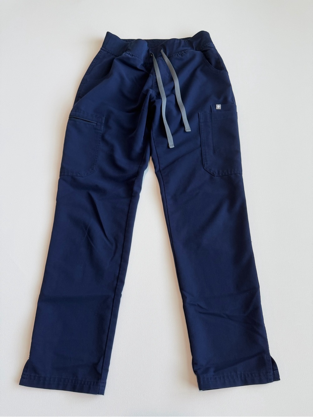 FIGS Kade Scrub Pants Navy Blue Size XS Petite Technical Jogger Nurse Uniform